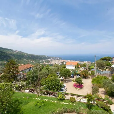 Alloggio per agriturismo Pane *